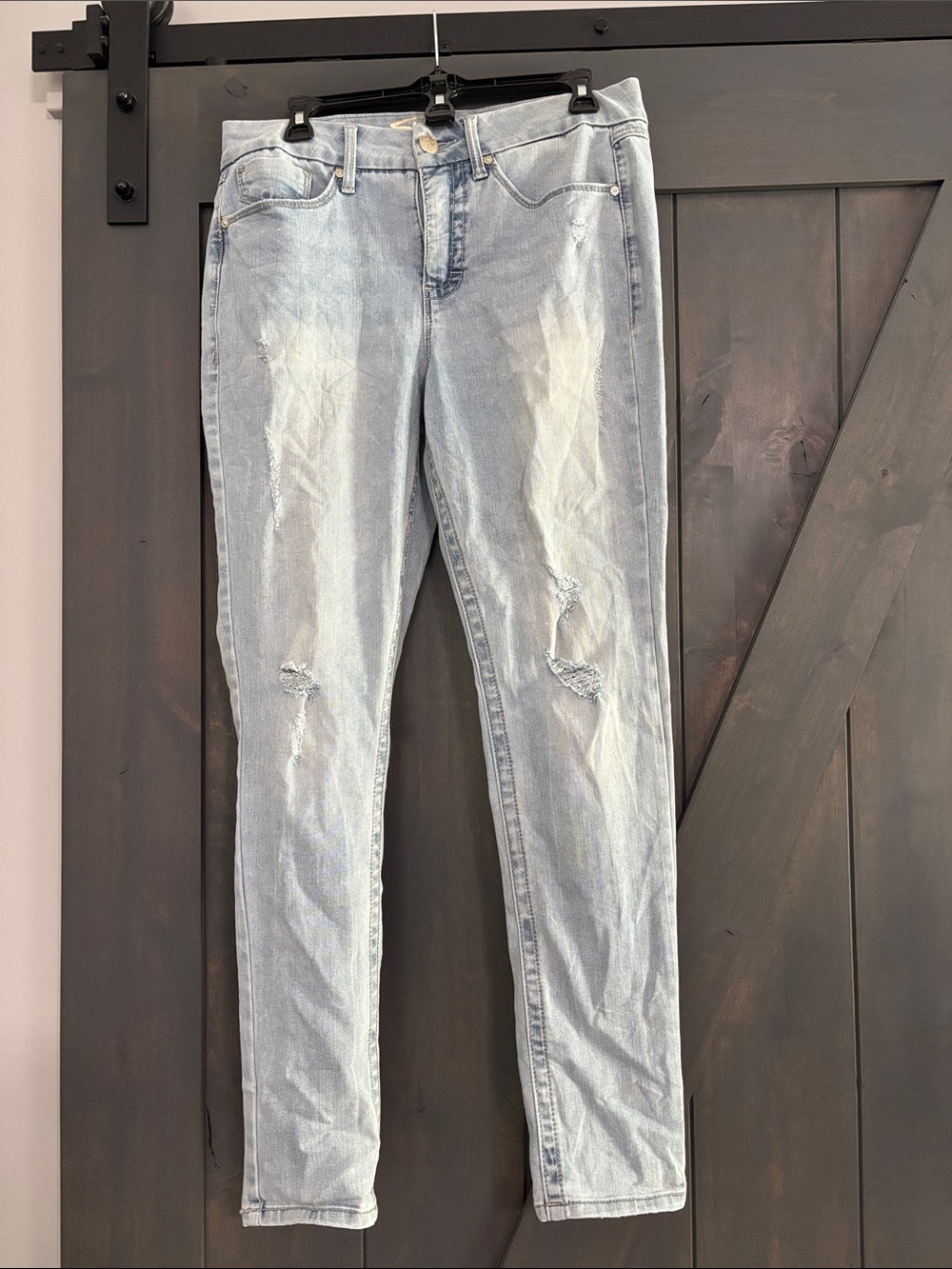 Seven Light Wash Women's Distressed Skinny Jeans